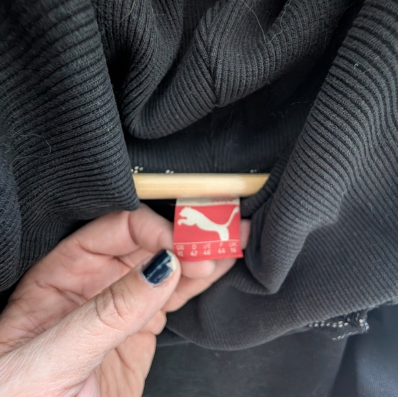 Puma Black Cowl Neck Sweater Size XL - Picture 4 of 6